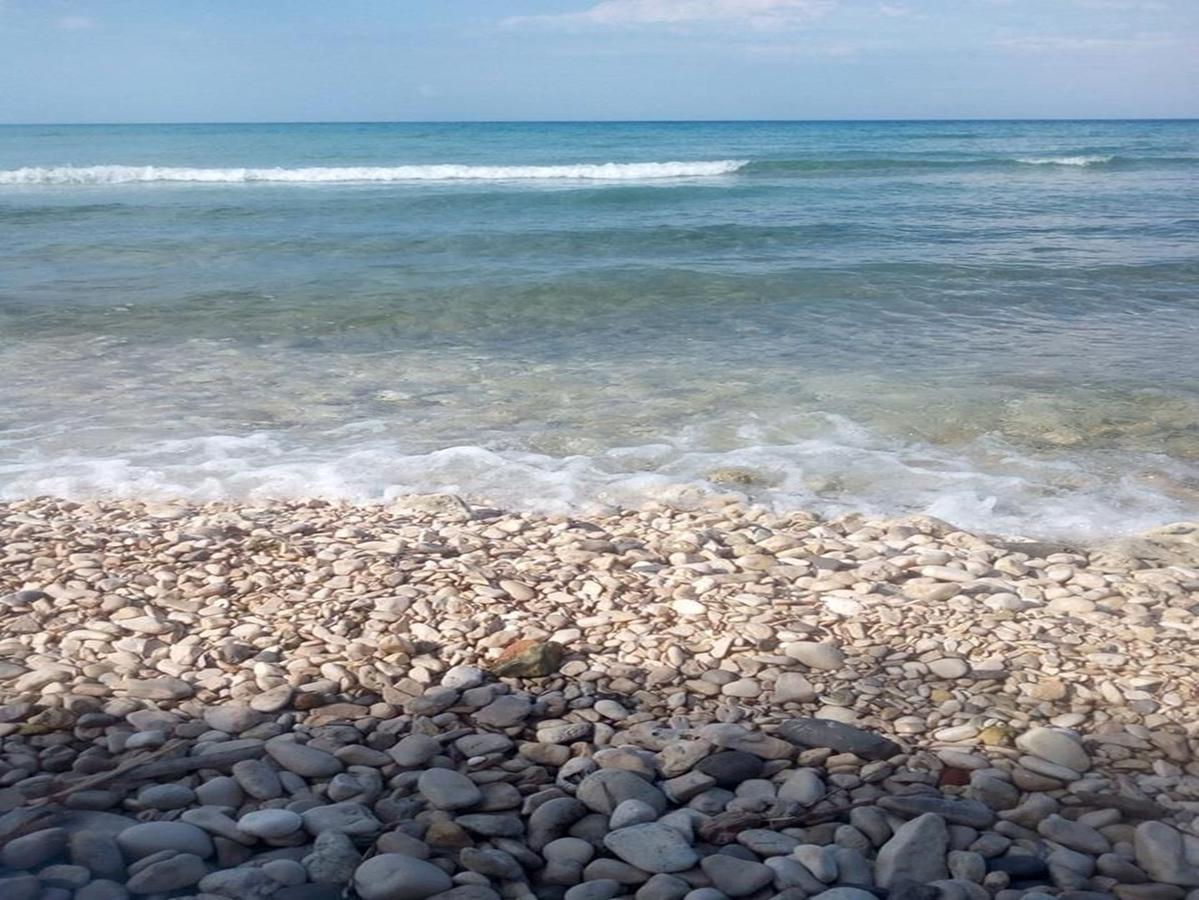 Pelagion II Sea Coral - Beachfront Holiday Home Kypseli Exterior photo